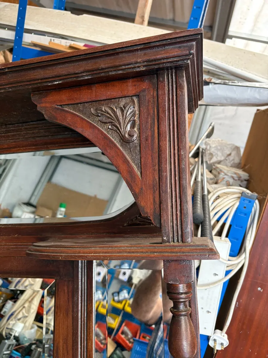 Over Mantel mirror - Image 4