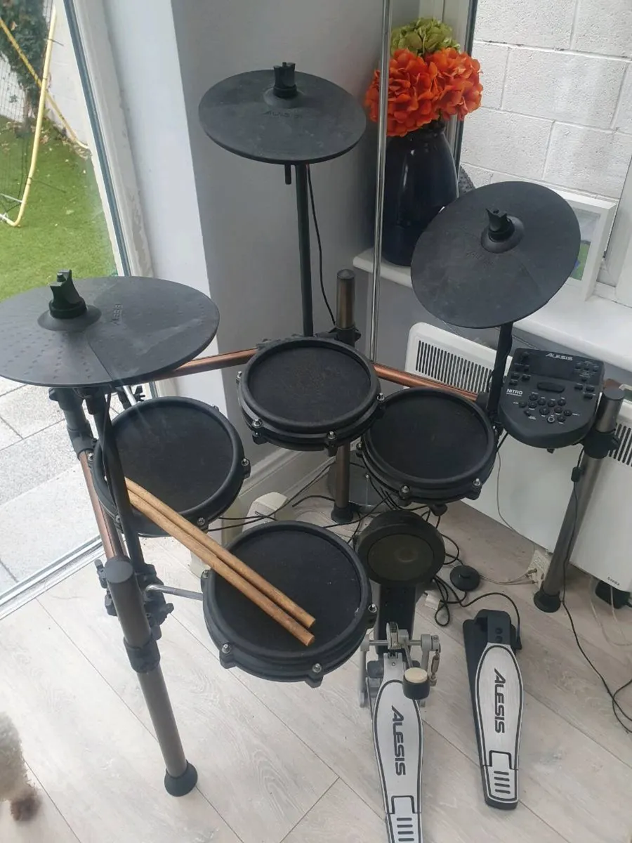 Alesis Nitro Mesh Electronic Drum Kit - Image 1