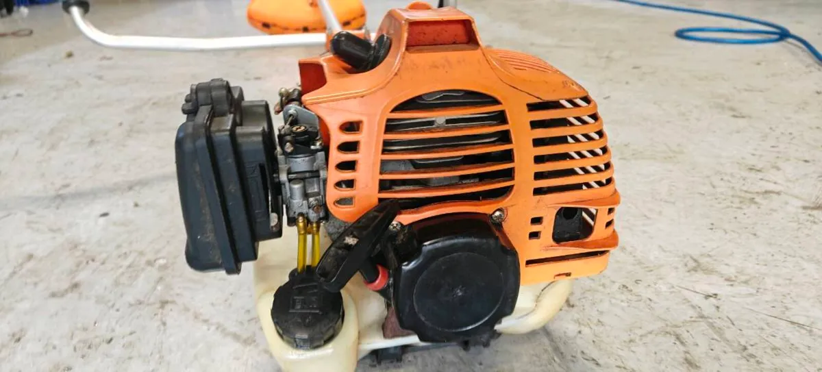 Grass trimmer - Image 4