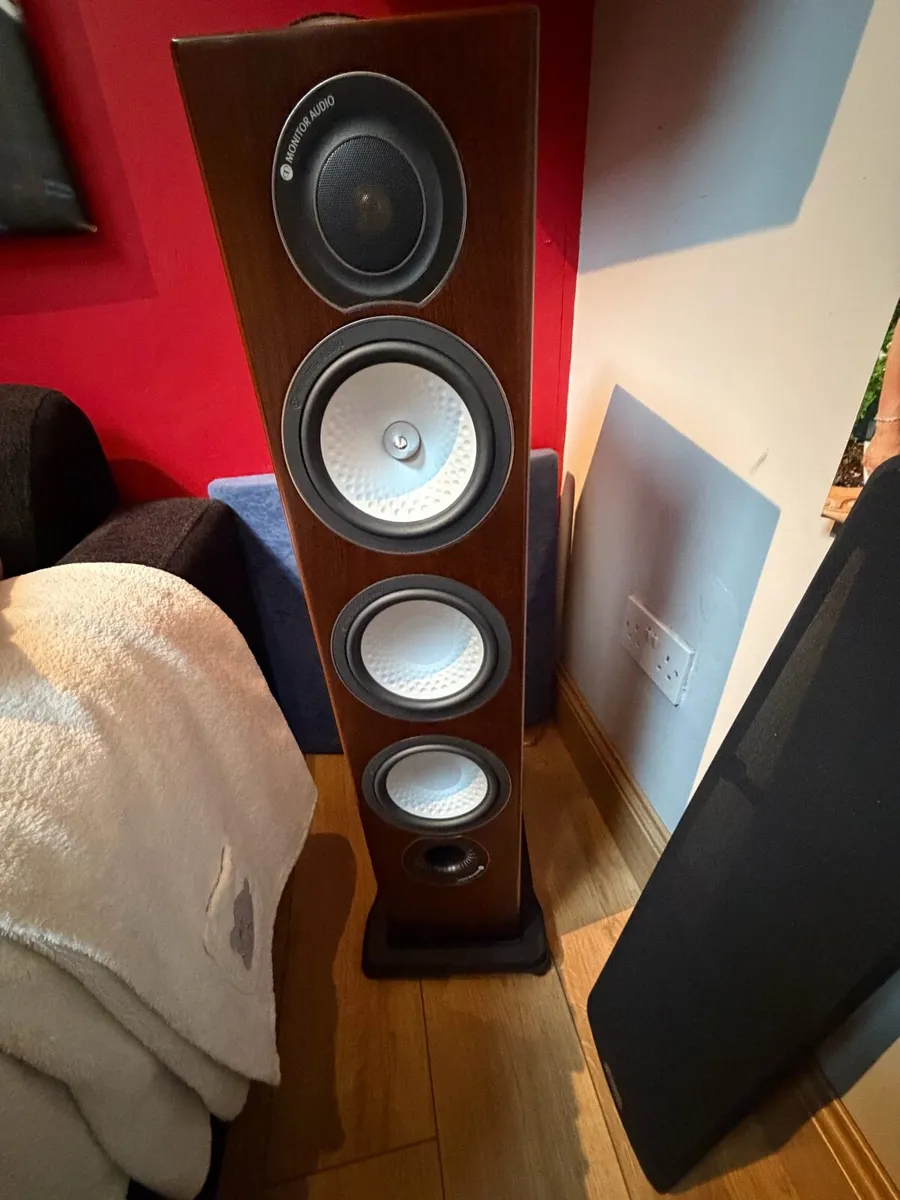 Hifi - Image 2