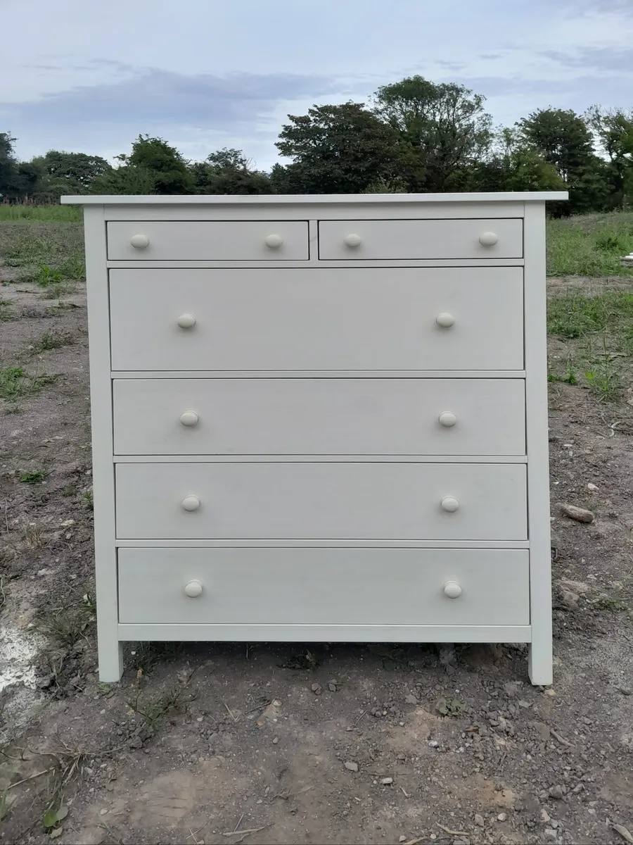 White ikea pine drawrs with antique nobs - Image 1