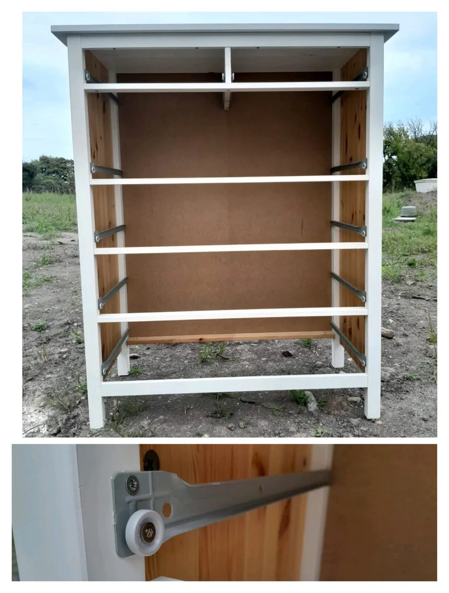 White ikea pine drawrs with antique nobs - Image 3