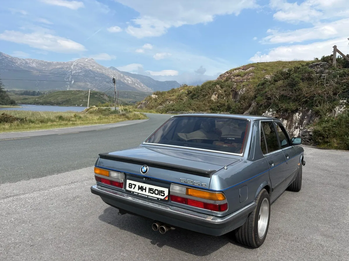 BMW 525E E28 - Image 1
