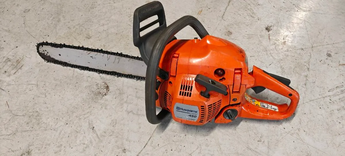 Husqvarna 450 chainsaw - Image 1