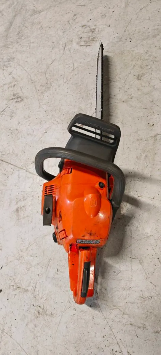 Husqvarna 450 chainsaw - Image 2