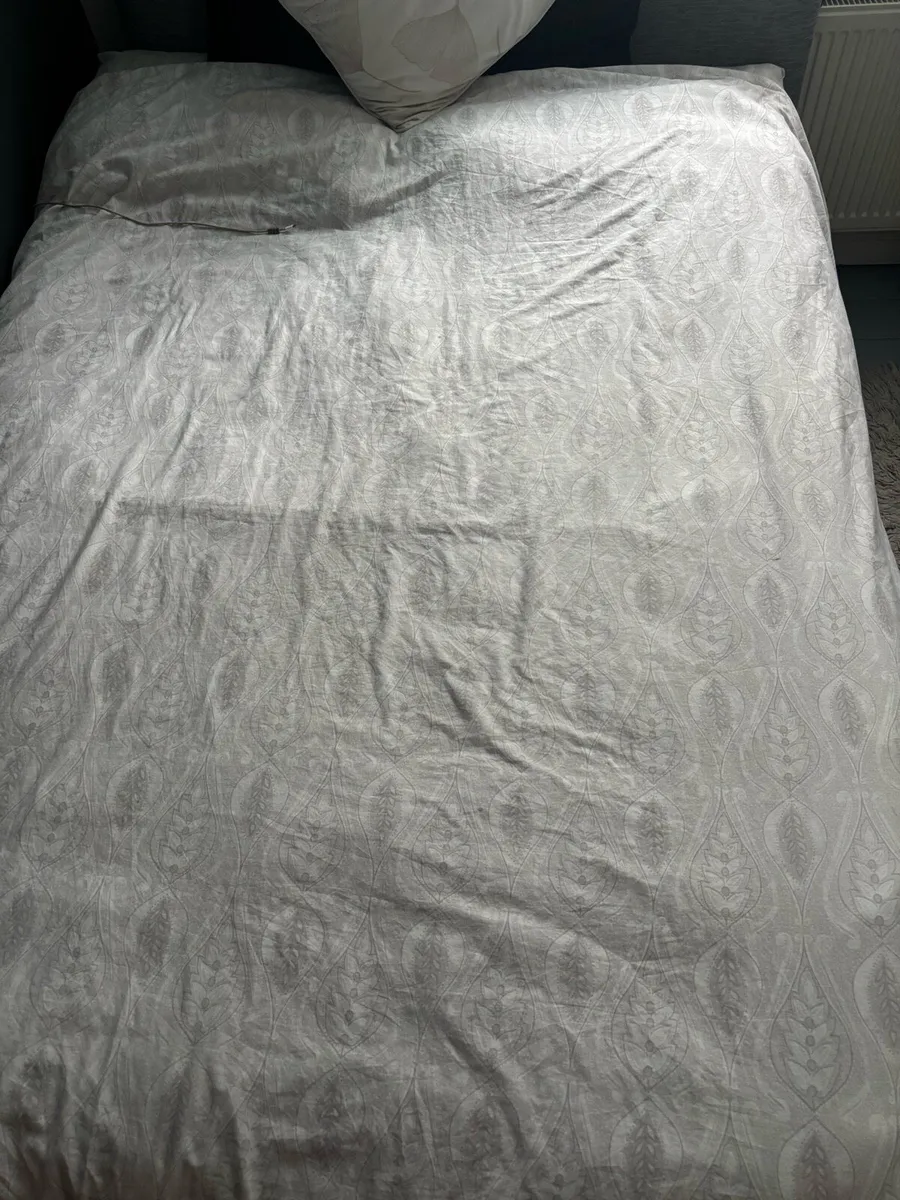 Double bed and mattress- Grey - Image 1