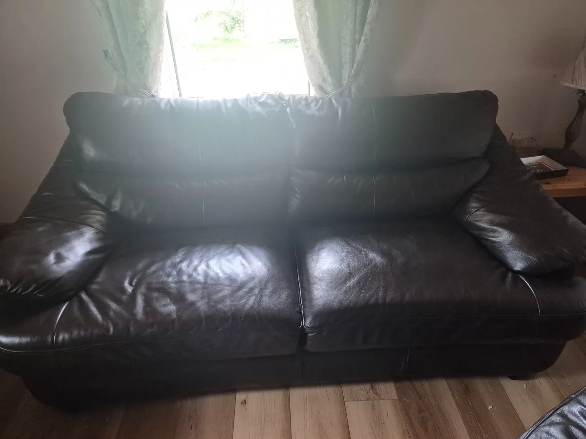 3 piece leather suite - Image 2