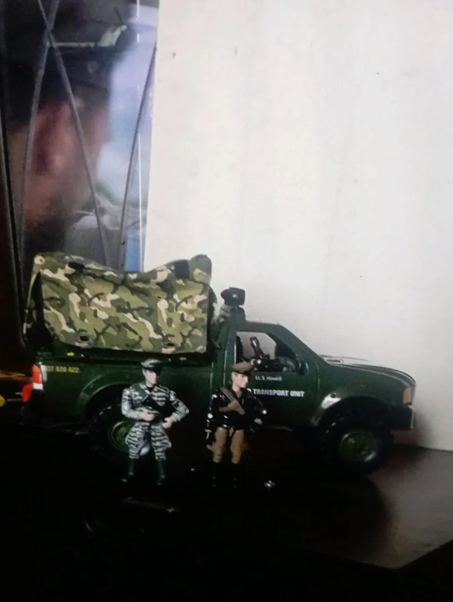 GI JOE / COBRA  /RENT GRADES /POC LANARD  TRUCK.. - Image 2