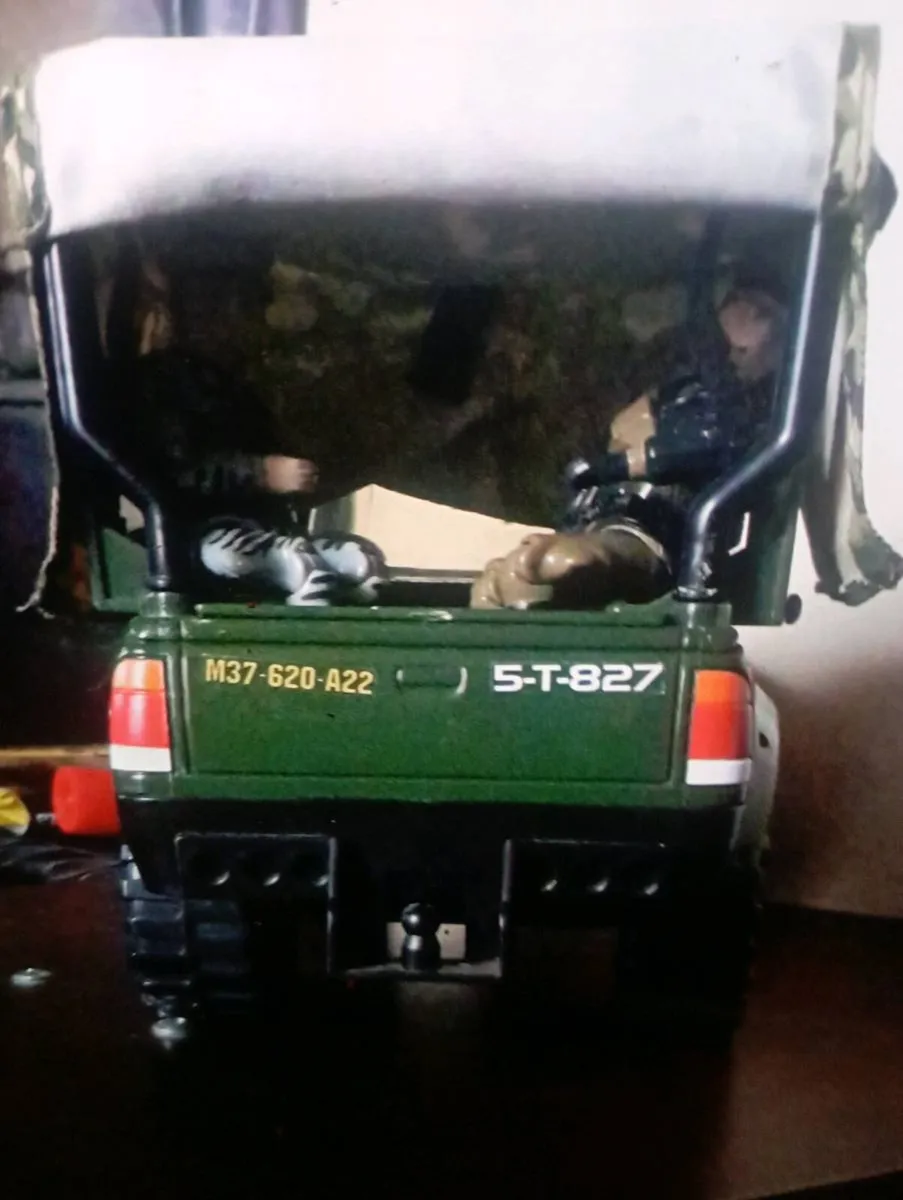 GI JOE / COBRA  /RENT GRADES /POC LANARD  TRUCK.. - Image 4