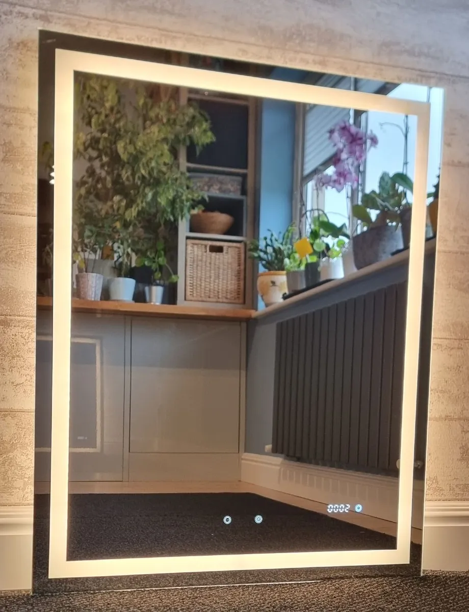 LED Bathroom Mirror 80x100cm Fogless - Image 3