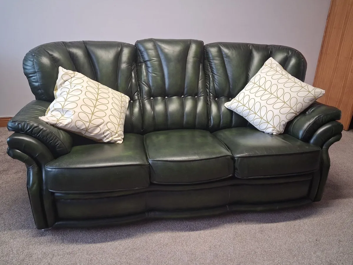 Couch - Image 3