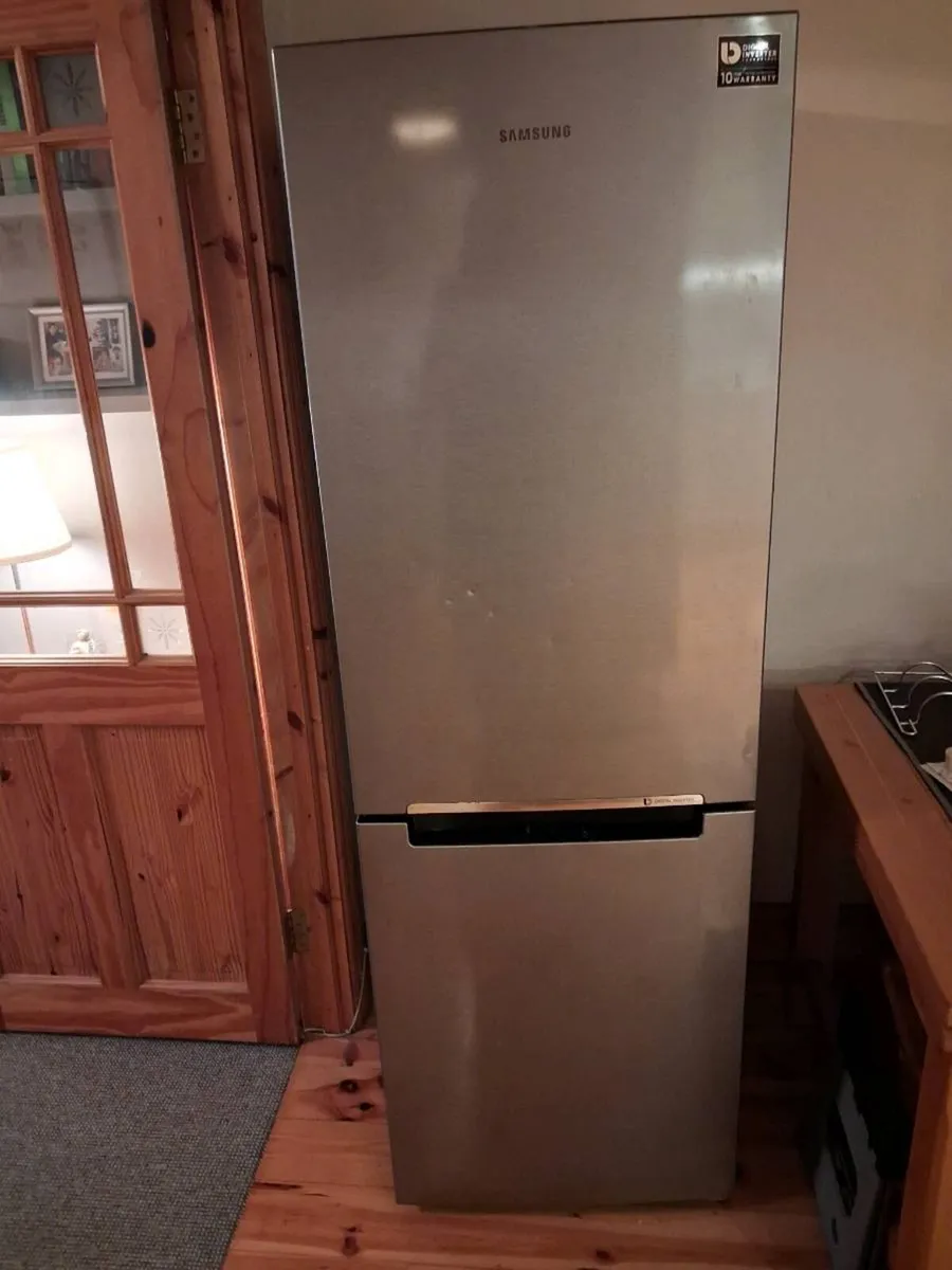 Fridge freezer - Image 1