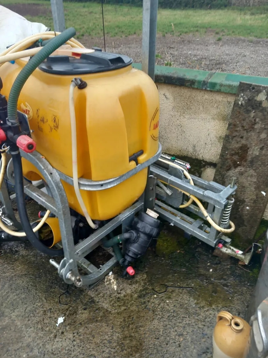Tractor sprayer - Image 2