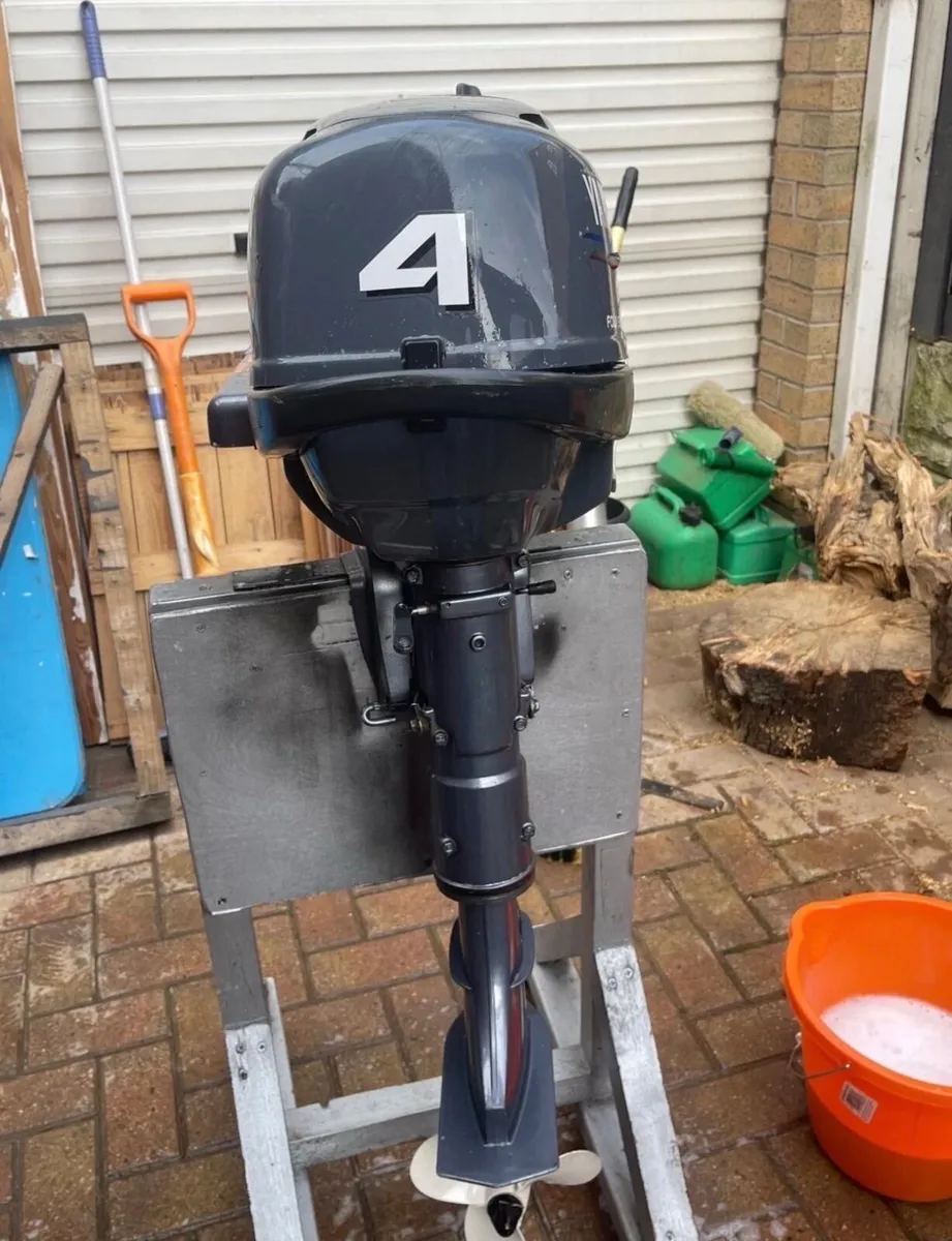 Yamaha 4hp outboard - Image 4