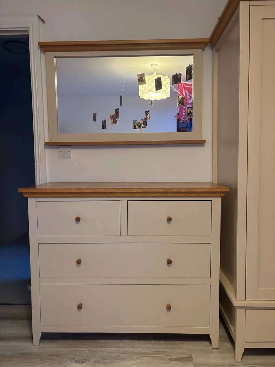 Complete Matching Bedroom Furniture Set - Image 3