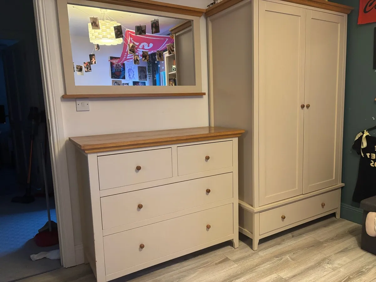 Complete Matching Bedroom Furniture Set - Image 1