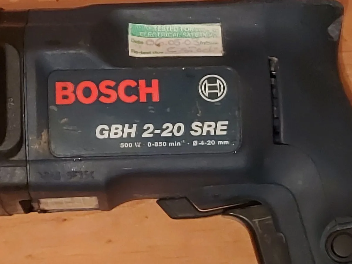Bosch GBH 2 20 SRE 110v Rotary Hammer Drill Cased - Image 4