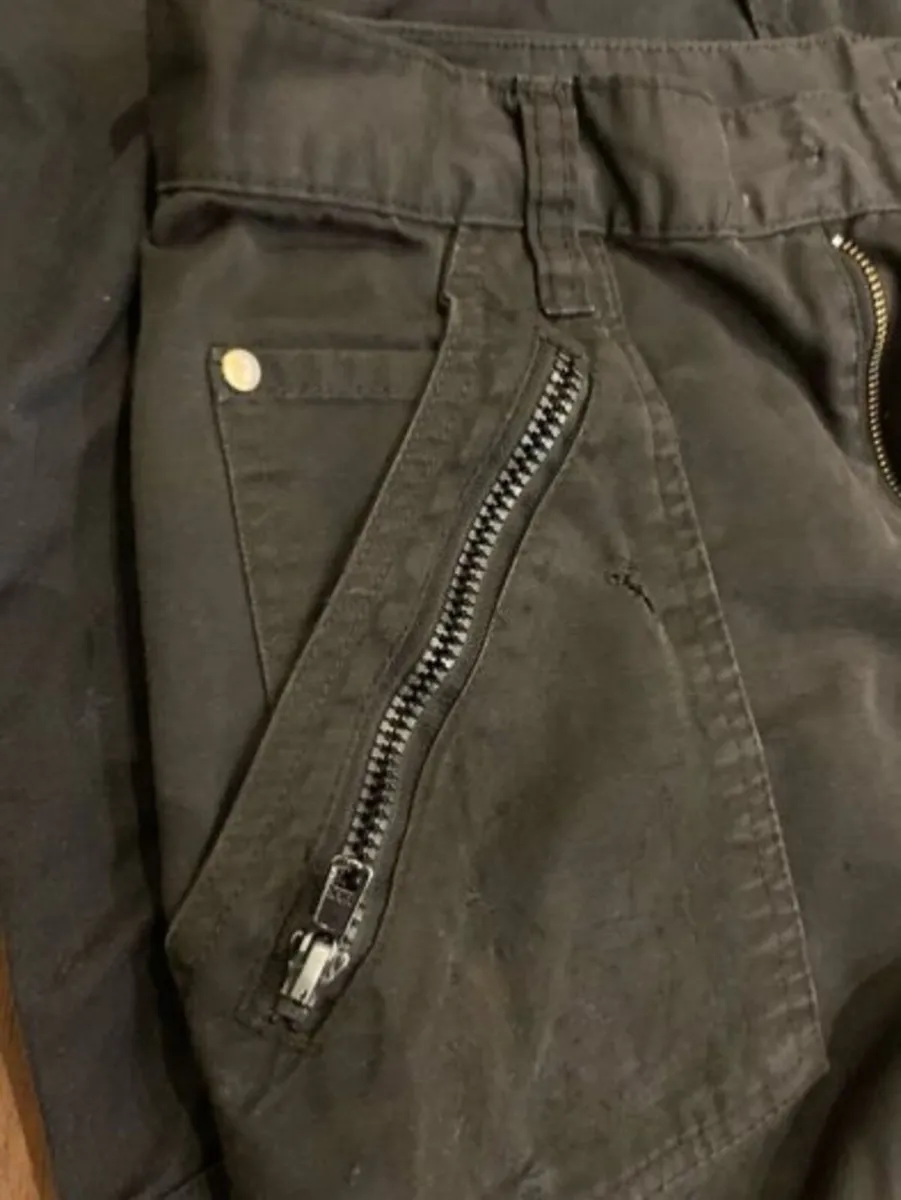 Large  Workwear Trousers - All missing top button - Image 4