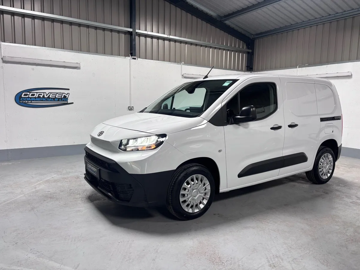2025 Toyota Proace City 100Bhp - Image 2