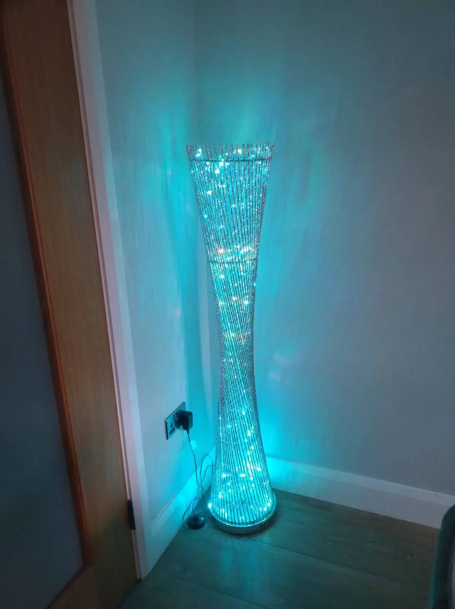 2 Matching Floor Lamps - Image 1