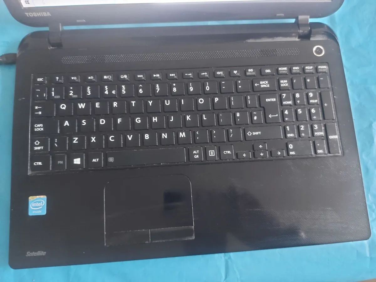 Toshiba Satellite C50-B-14D, Intel Celeron CPU - Image 2