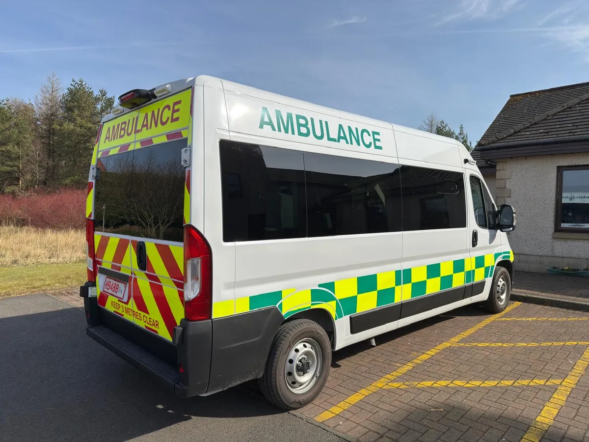 2025 Peugeot Boxer Patient Transport Service (PTS) - Image 2