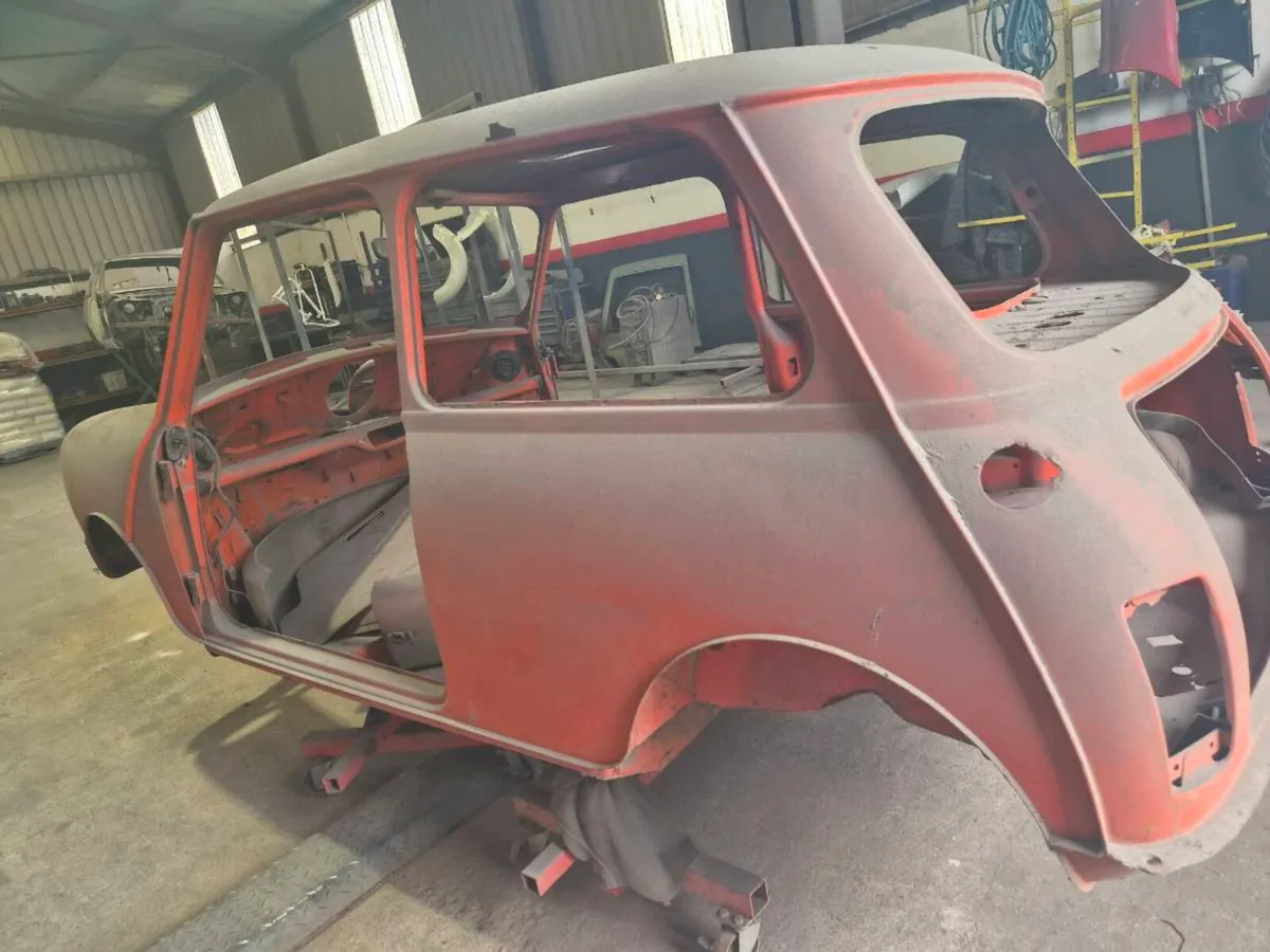 mini 1000 leyland - Image 2