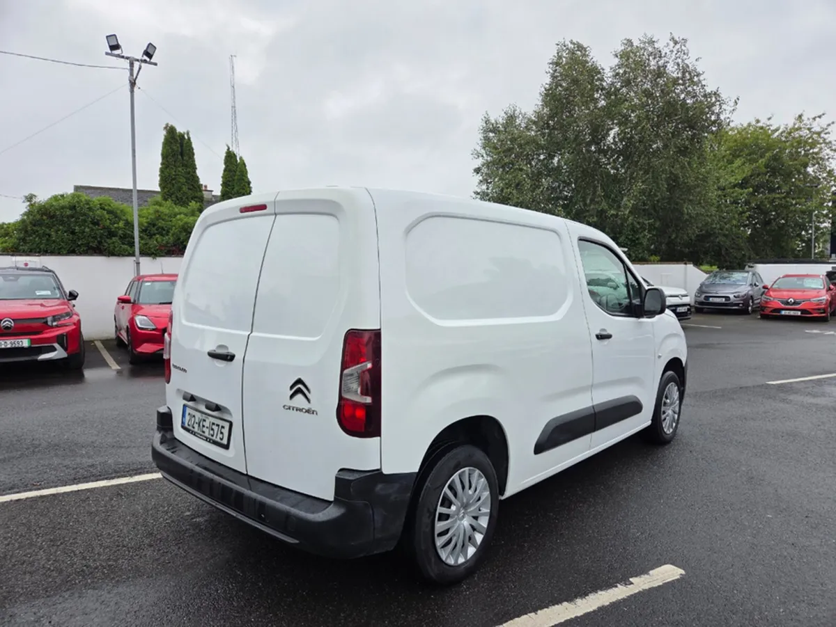 Citroen Berlingo LX BLUEHDI 100 (price ex vat) - Image 3