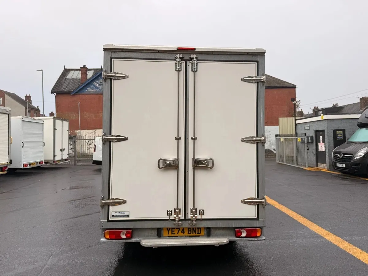 2024 Renault Master Luton Low Loader Van - Image 3