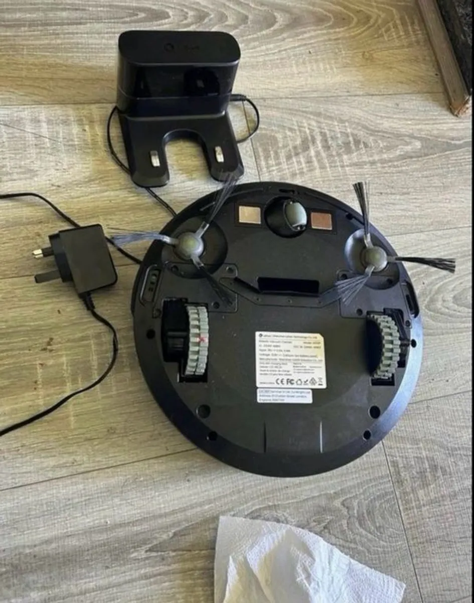 Robot Vacuum - Image 2