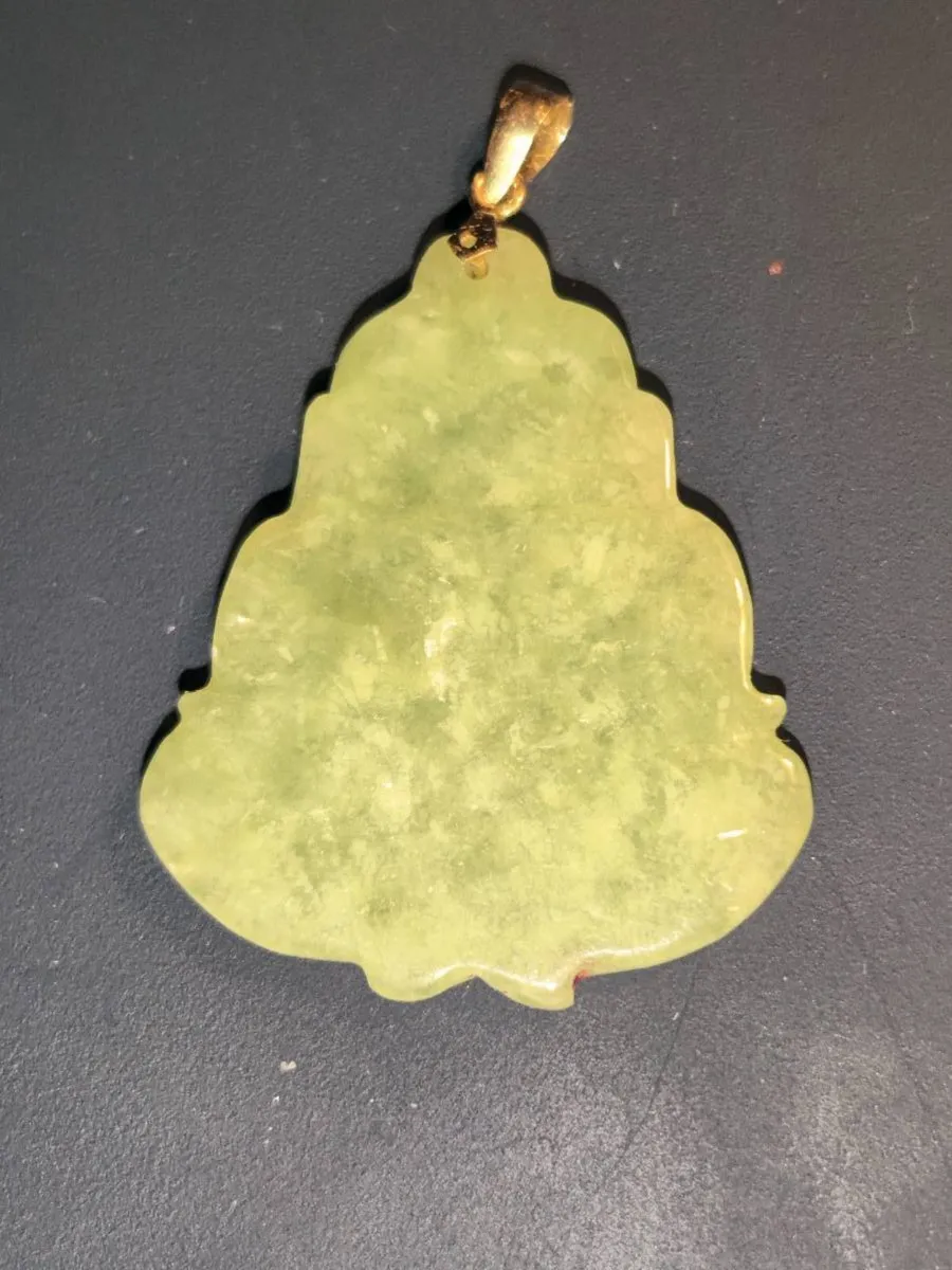 REAL GREEN JADE BUDDAH, 14CT Gold Hook Pebdant ! - Image 3