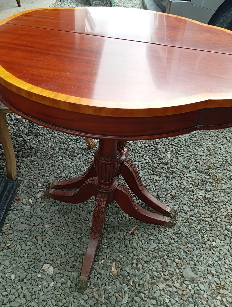 Duncan Phyfe style tables - Image 4