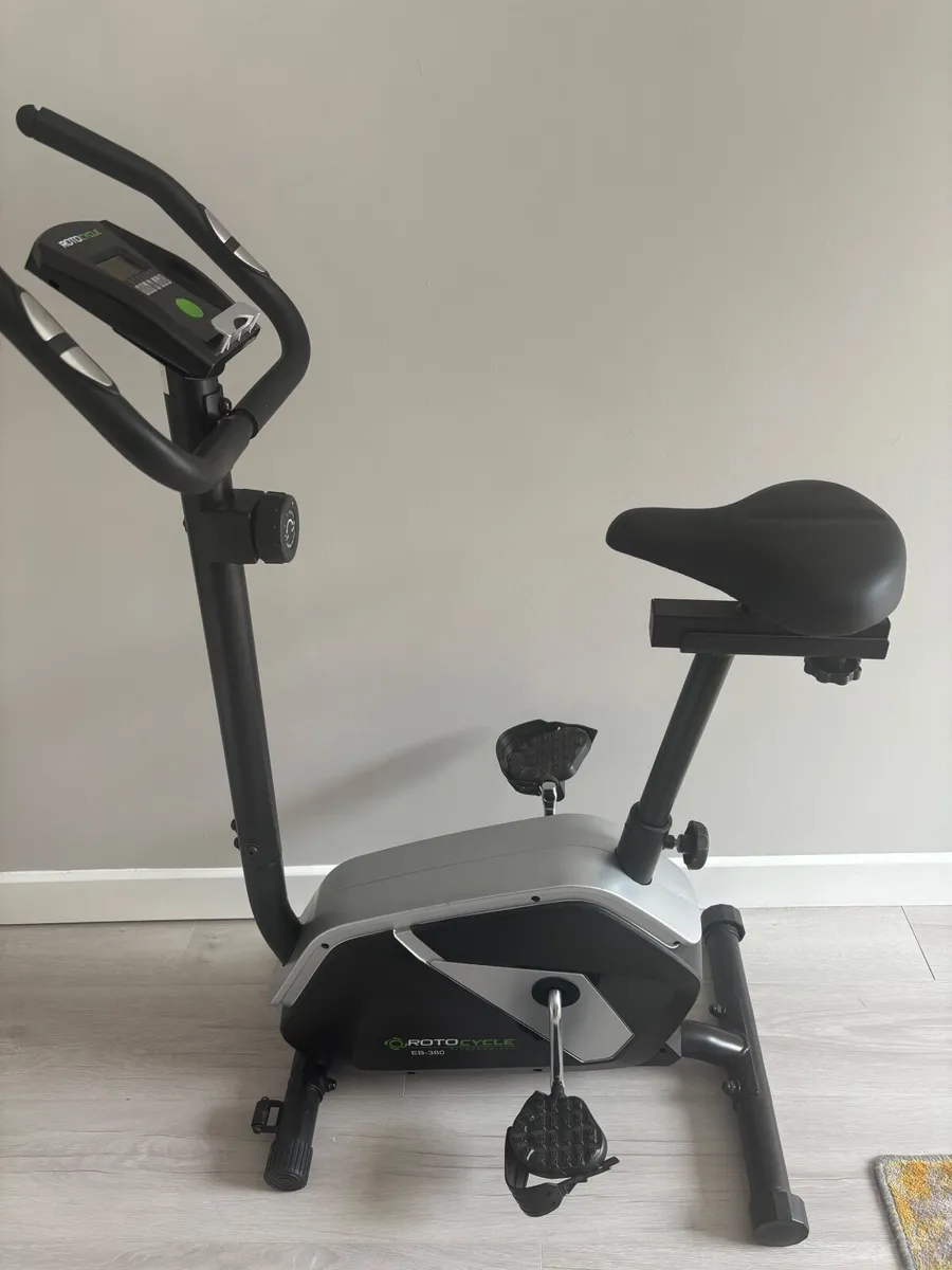 Exercise bike - Image 2