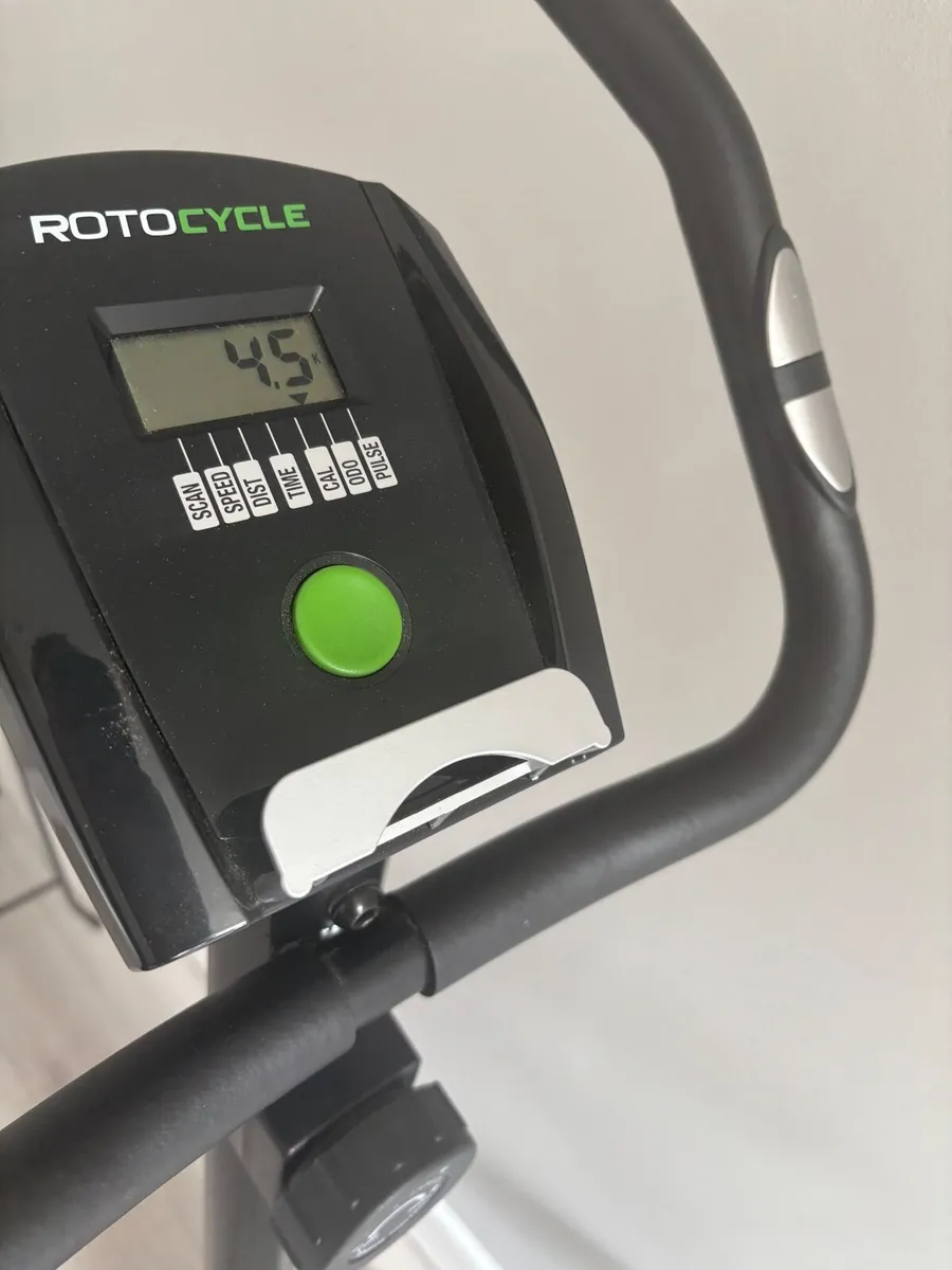 Exercise bike - Image 1