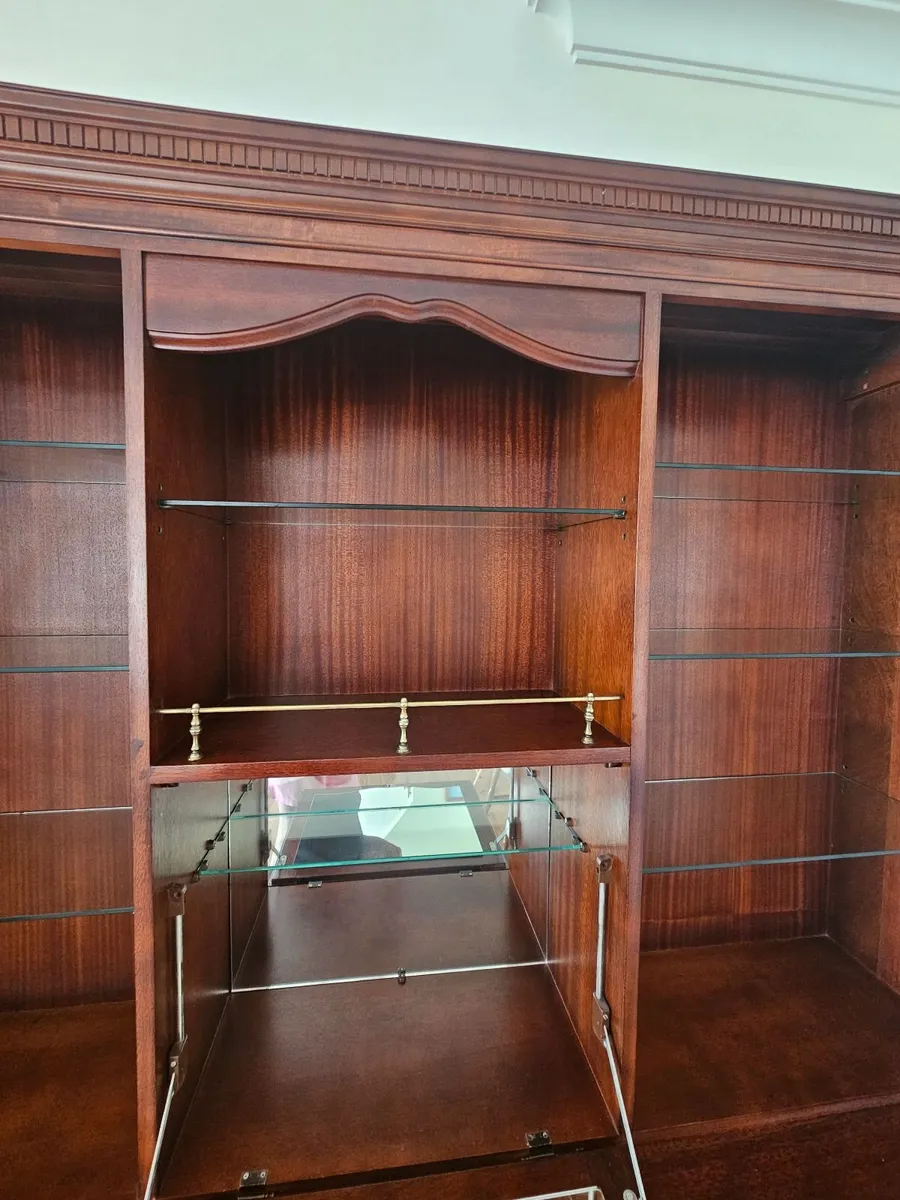 Display cabinet - Image 2