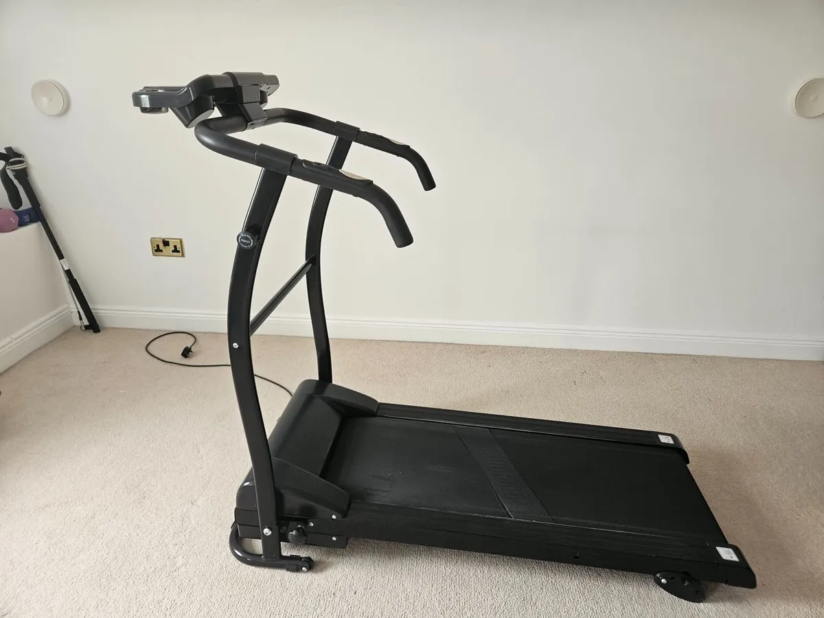 Treadmill - Image 1
