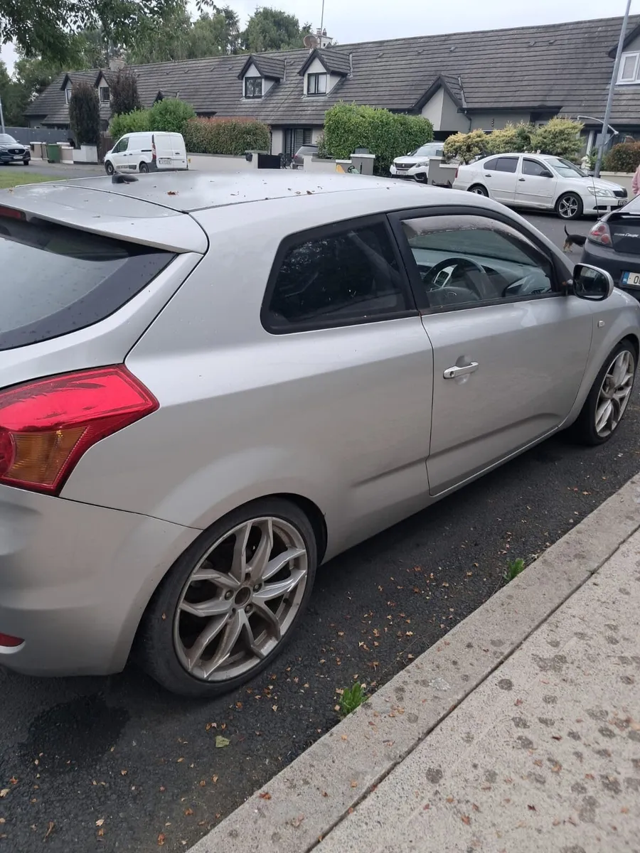 Kia Pro Ceed 2010 1.4 Petrol - Repair / parts - Image 2