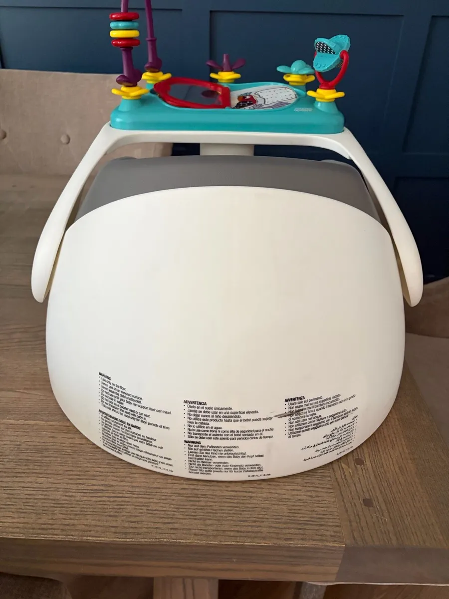 Mamas & Papas baby snug seat - Image 3
