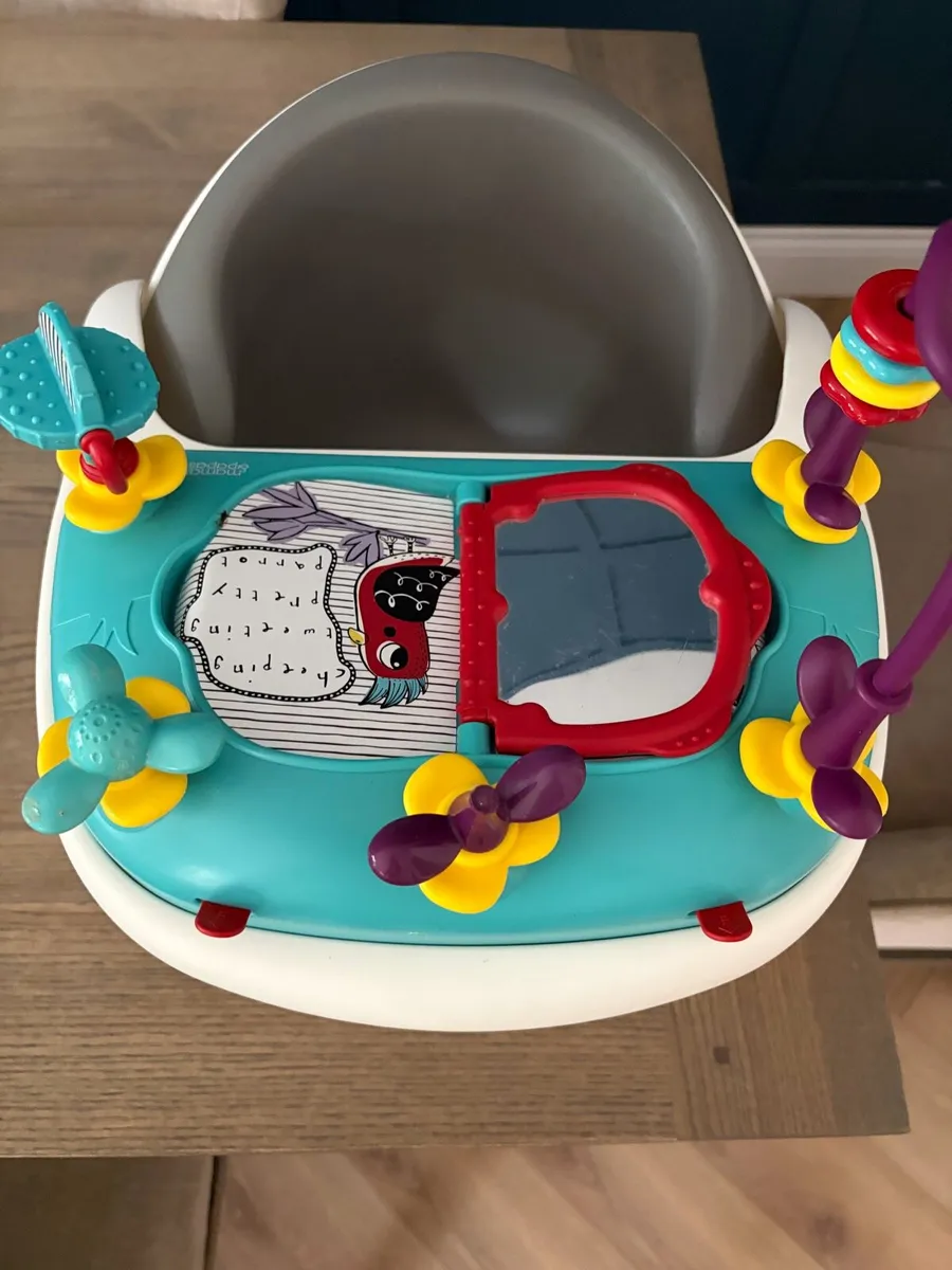 Mamas & Papas baby snug seat - Image 1