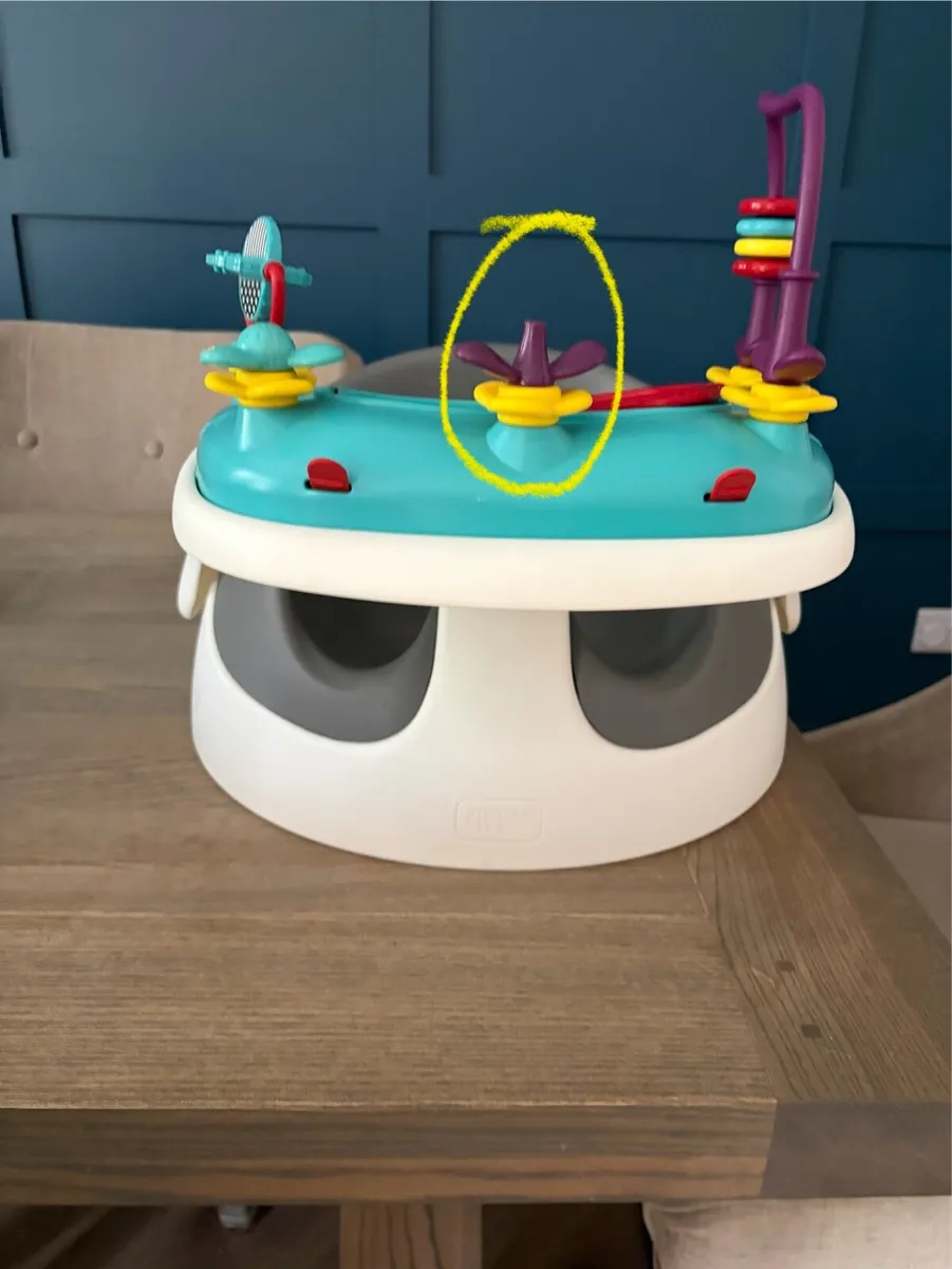Mamas & Papas baby snug seat - Image 2