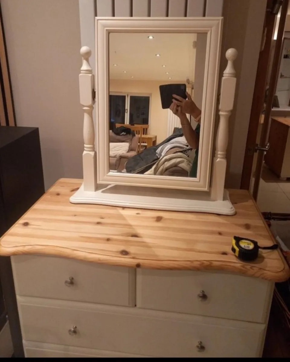 Mirror - Image 4
