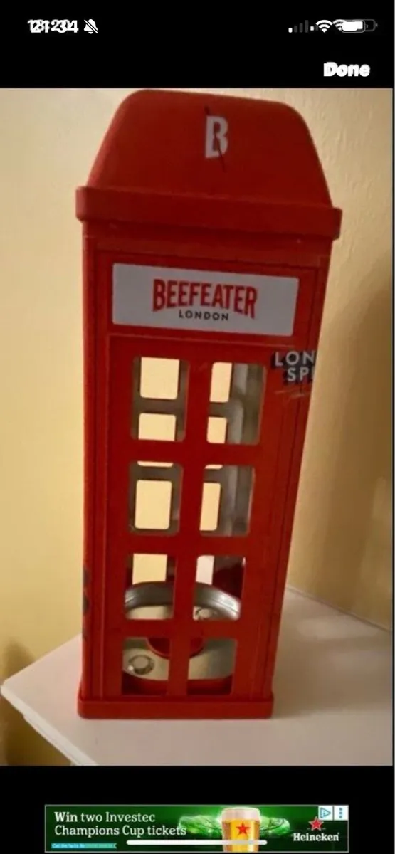 Rare Beefeater London Metal Box - Image 1