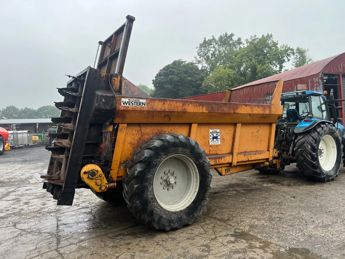 Richard Western Dung Spreader - Image 1