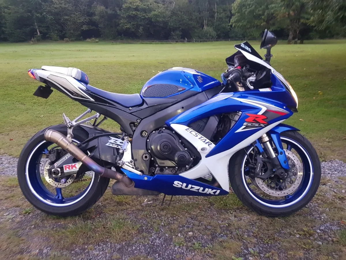 2009 Suzuki GSX R-600 (K9) Gixxer - Image 4