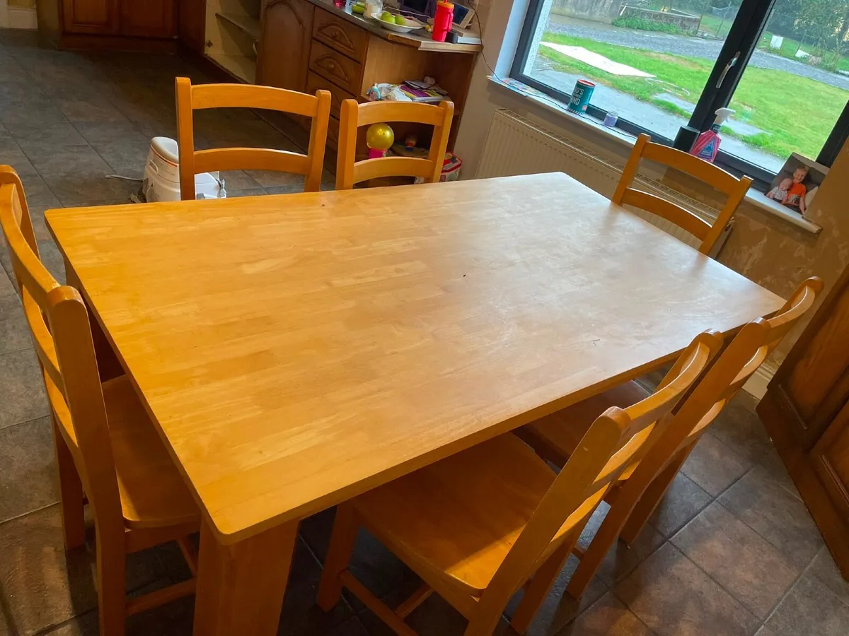 Kitchen table - Image 3