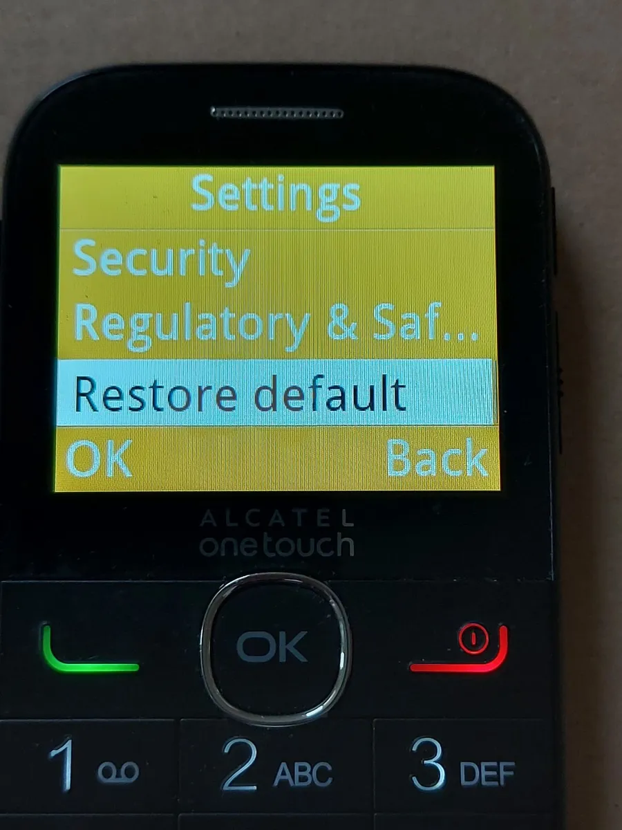 Alcatel One Touch, Model 2004C, in excellent condi - Image 4