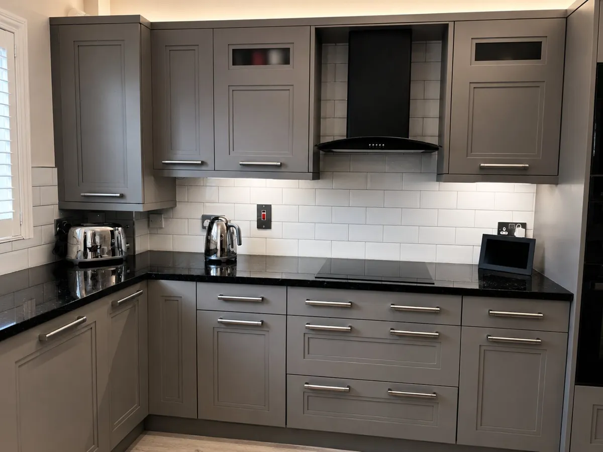 Kitchen for Sale (Black Granite Worktops) - Image 4