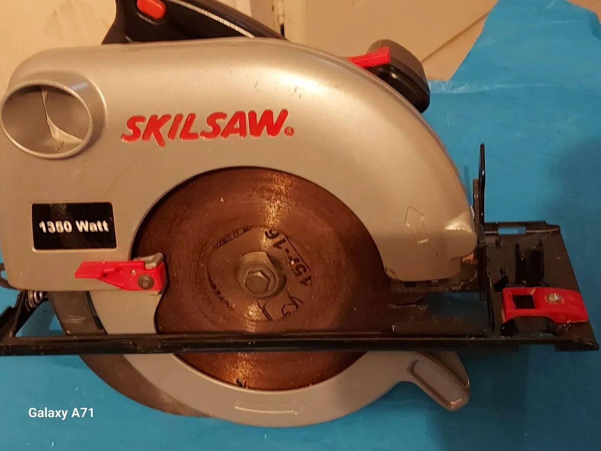 SKIL Circular SAW 5366 F0155366 67 in CARRY CASE - Image 3