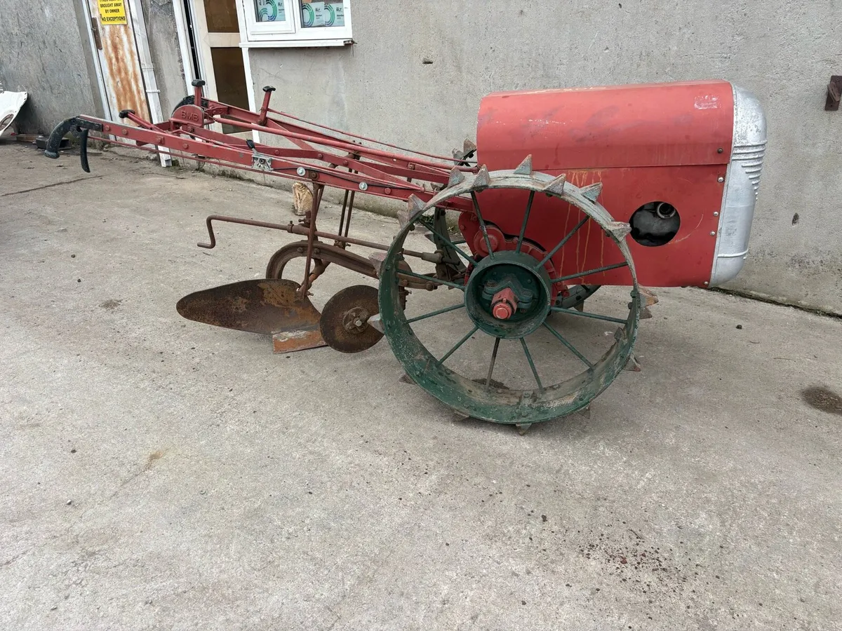 Vintage plow - Image 1
