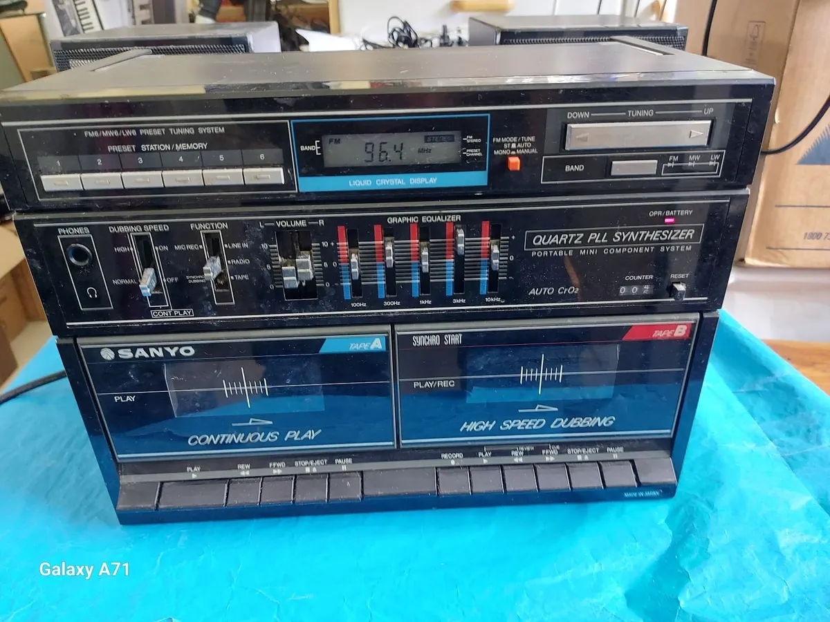 SANYO Portable Stereo System, Model No. C36L - Image 2